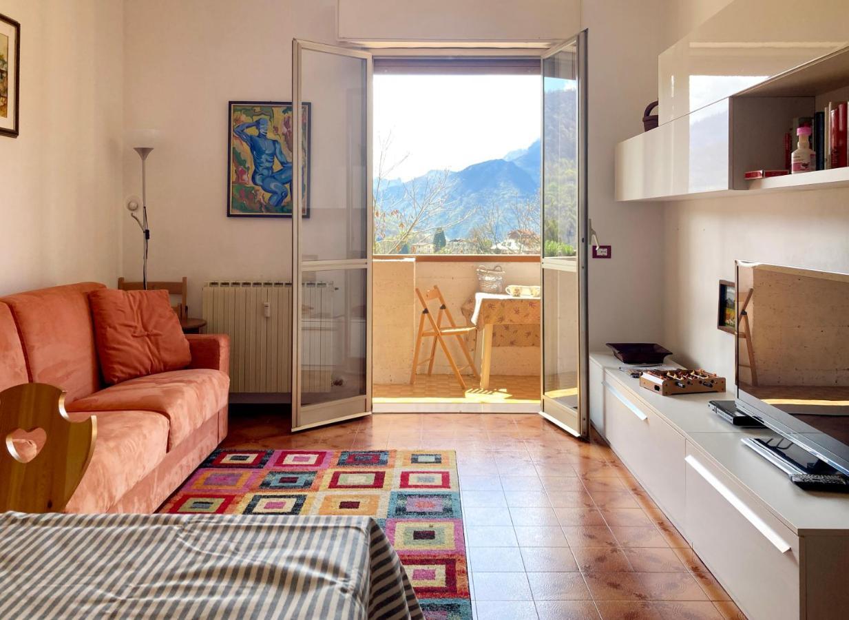 Mountain View Charming Apartment Moggio  Exteriér fotografie