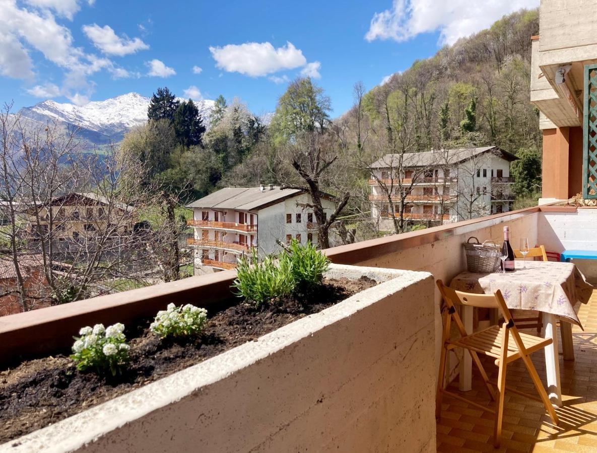 Mountain View Charming Apartment Moggio  Exteriér fotografie