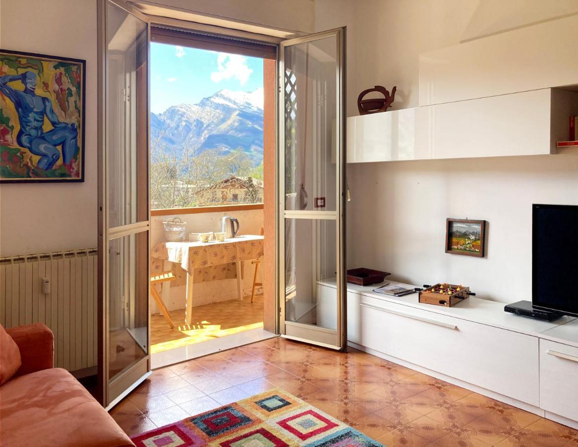 Mountain View Charming Apartment Moggio  Exteriér fotografie